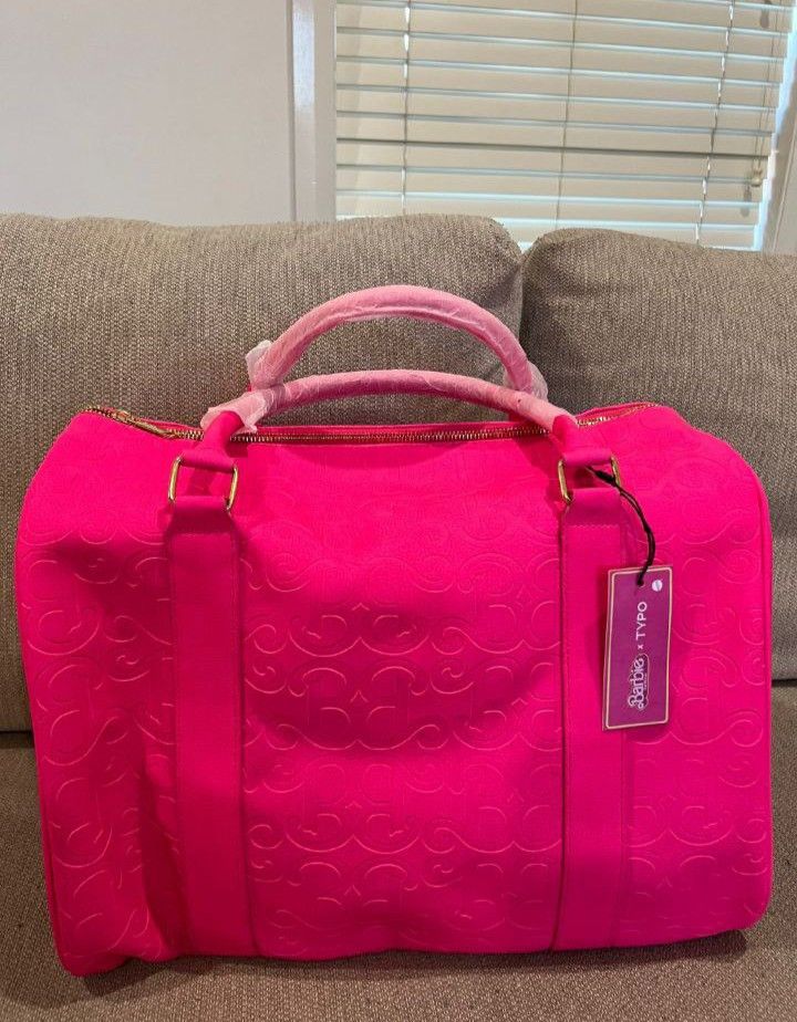 Barbie x Typo Duffel Bag Weekend
