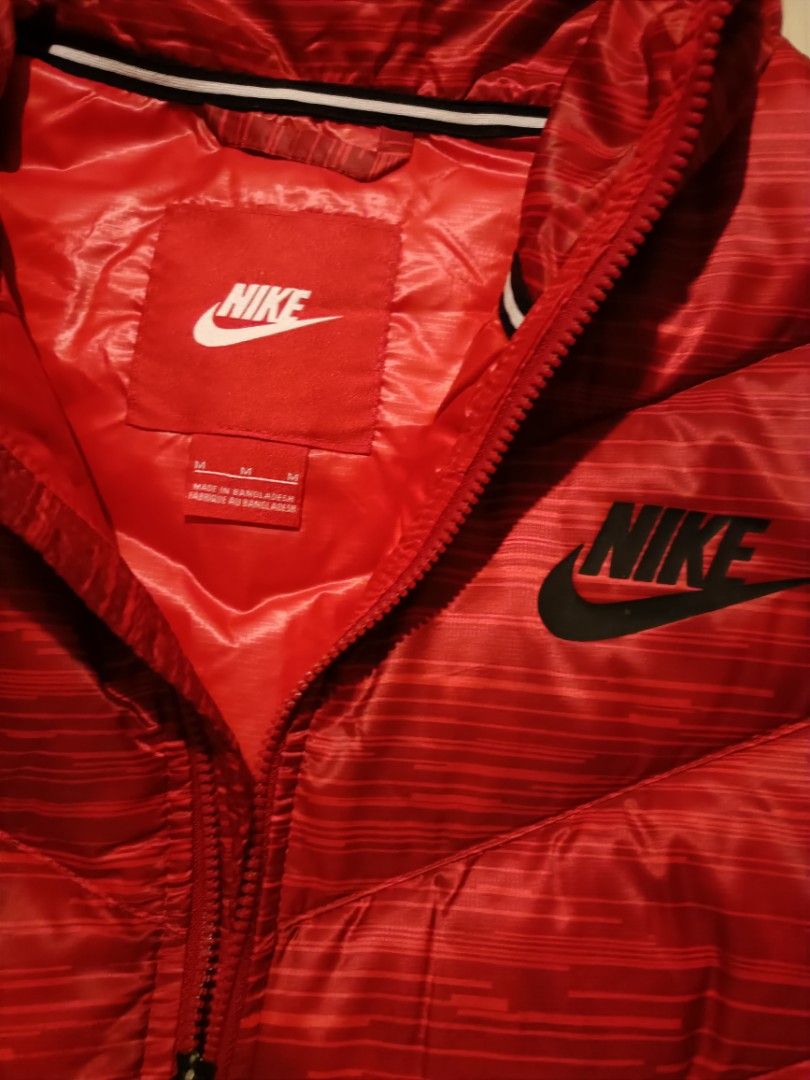 Brand New Authentic and Original Nike Red Winter Jacket Size M Men Negotiable