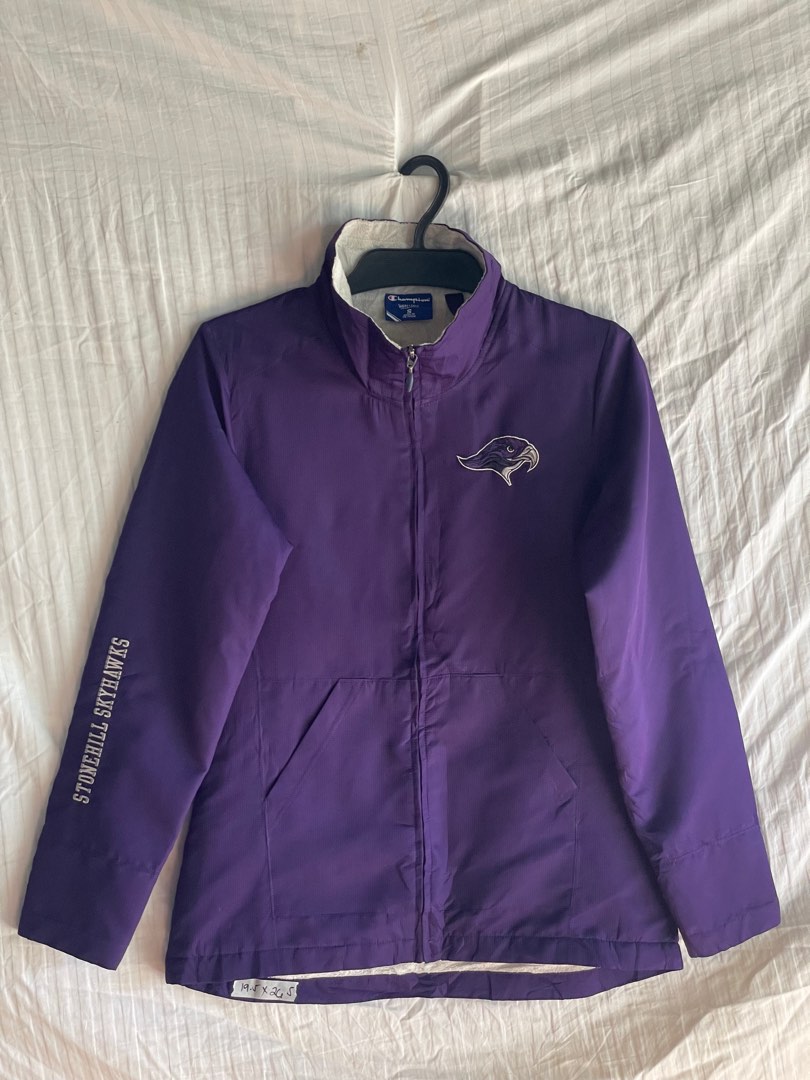 Champion Windbreaker Jacket, Women's Fashion, Activewear on Carousell