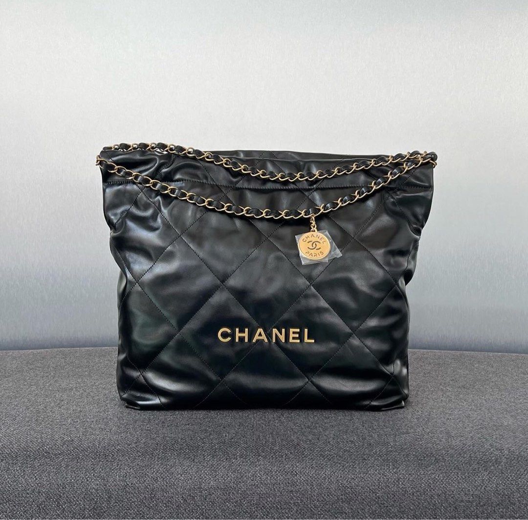 Chanel 22 medium GHW, Luxury, Bags & Wallets on Carousell