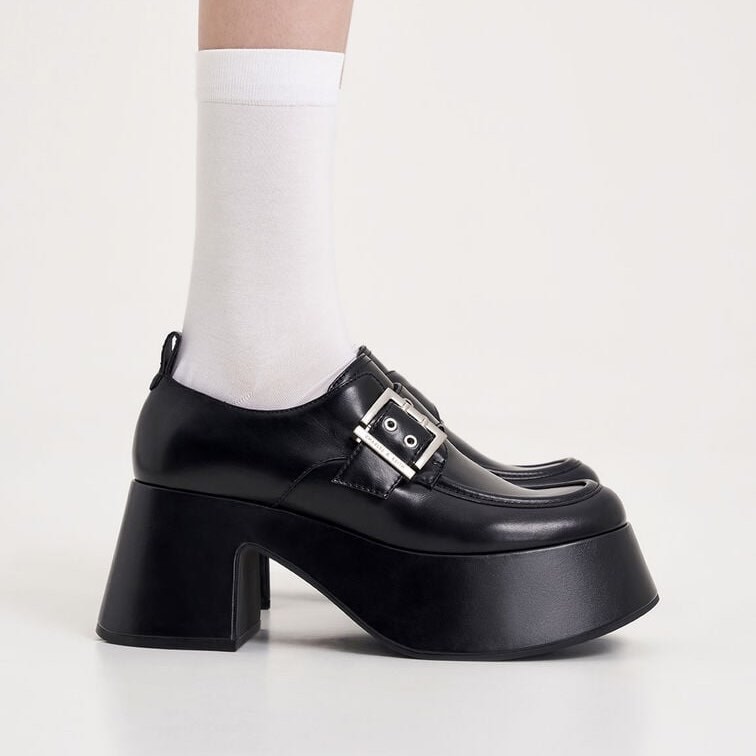 Chunky black platforms cheap