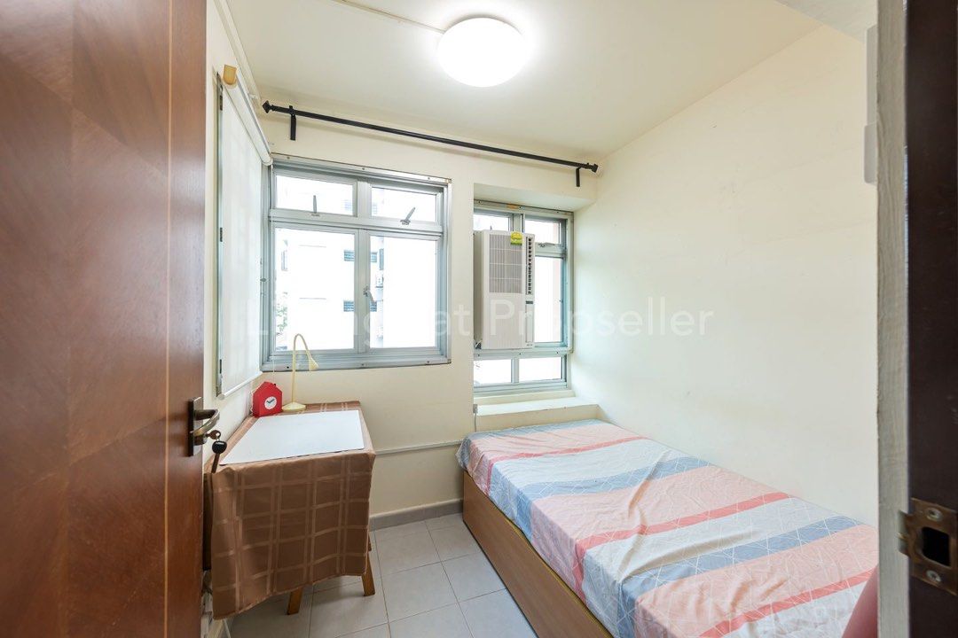 Chinatown MRT unit for rental, Property, Rentals, Room Rentals on Carousell