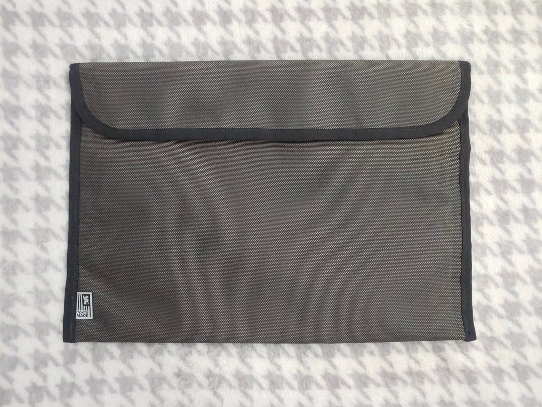 Chrome tactical top laptop sleeve