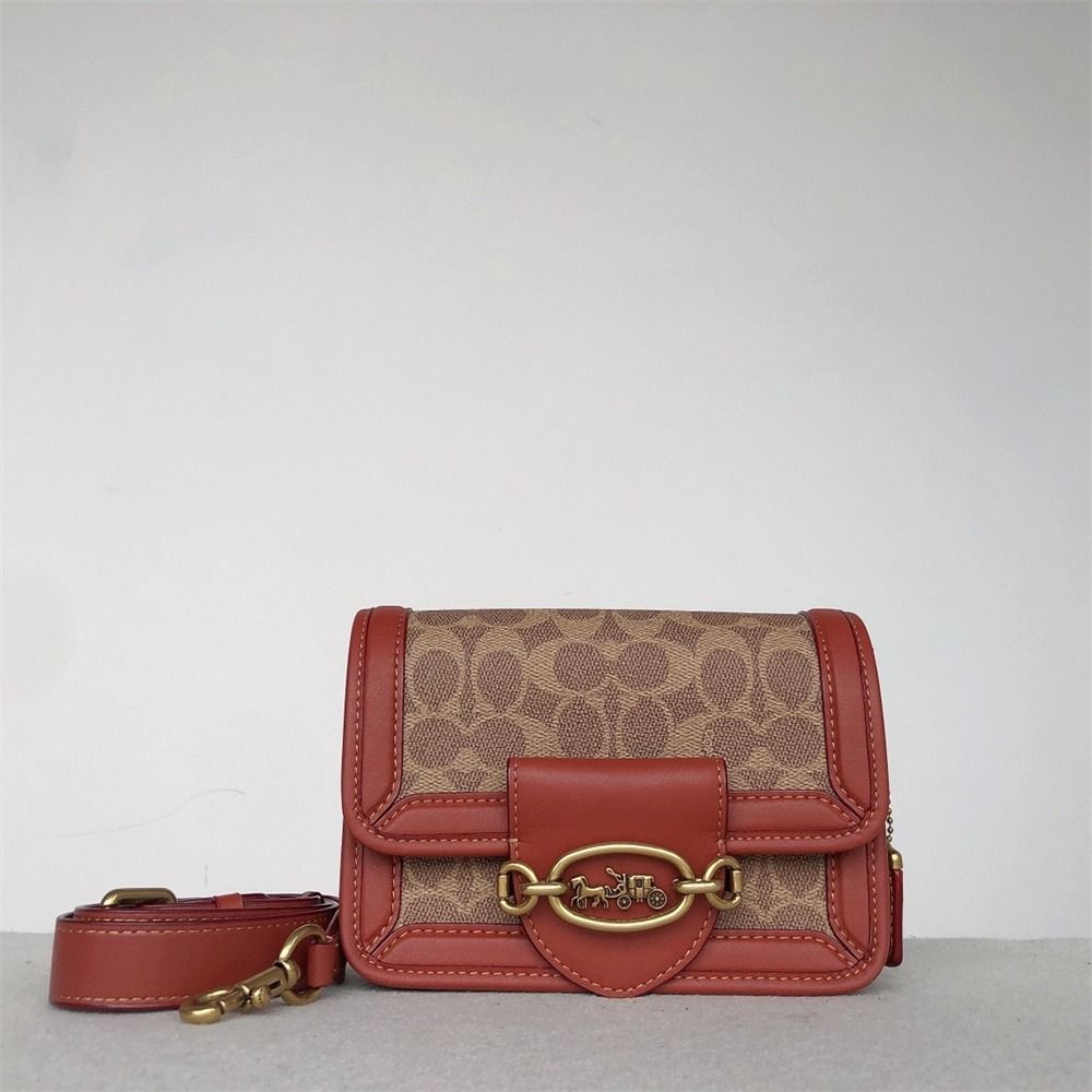 Coach Hero Crossbody In Signature Canvas (Women Sling Shoulder Bag ...