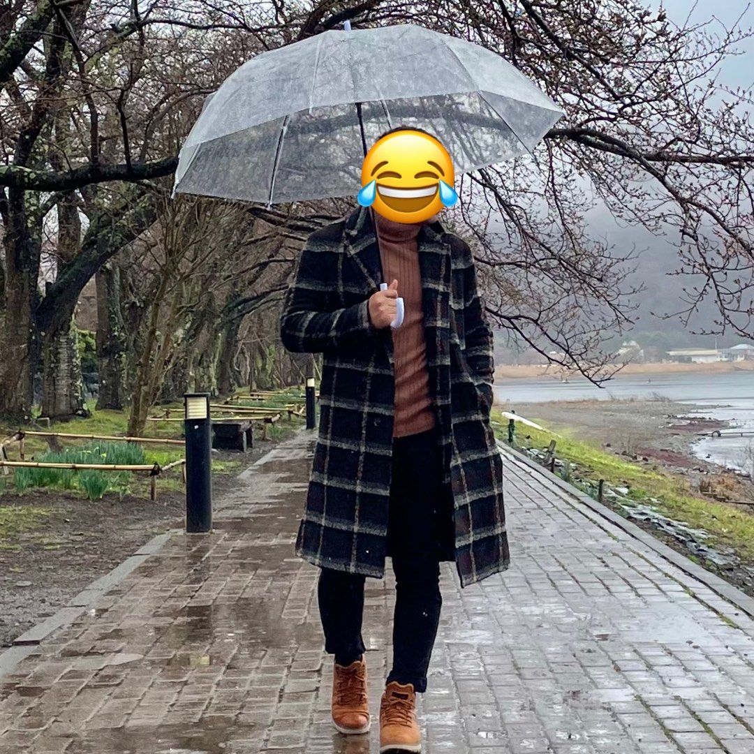 Coat for rain and cold store