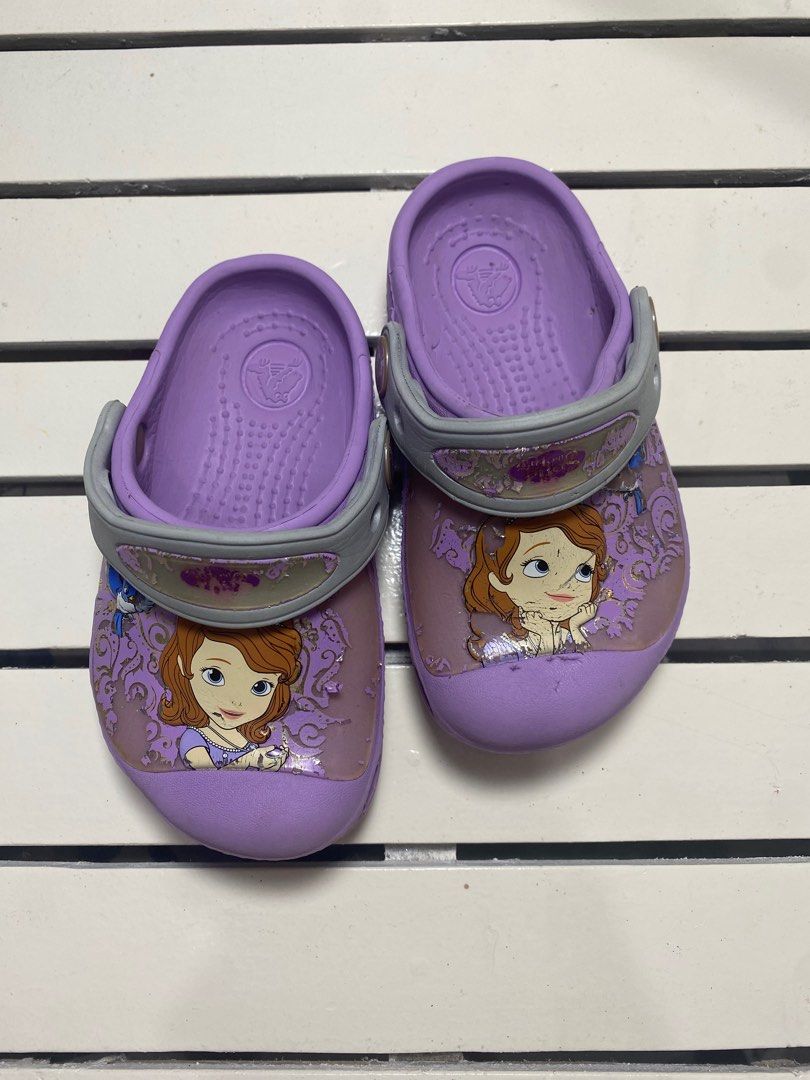 Sofia the first crocs hotsell