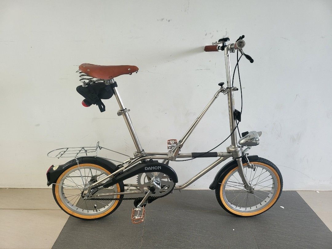 Dahon Classic Stainless Steel bicycle