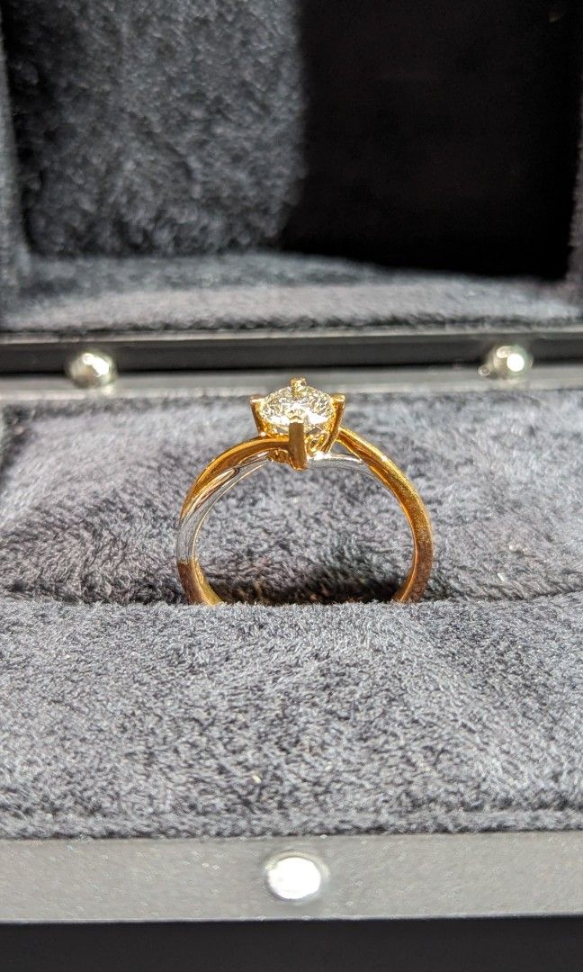 Gold ring for discount proposal