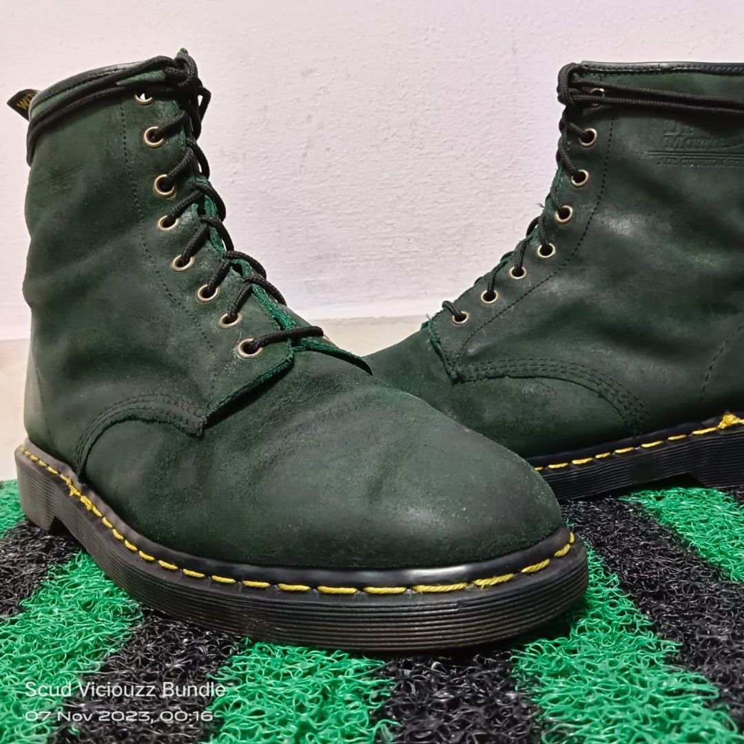 Green suede hotsell doc martens