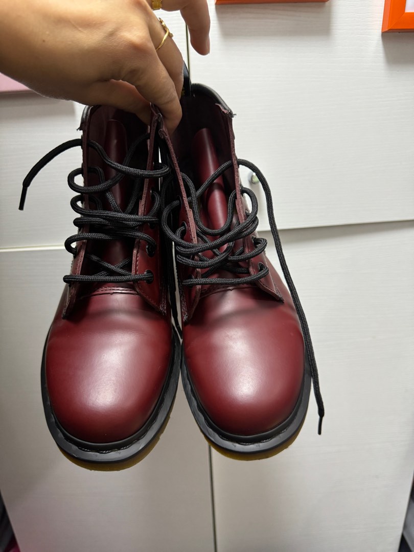 Dr martens 865 on sale cherry