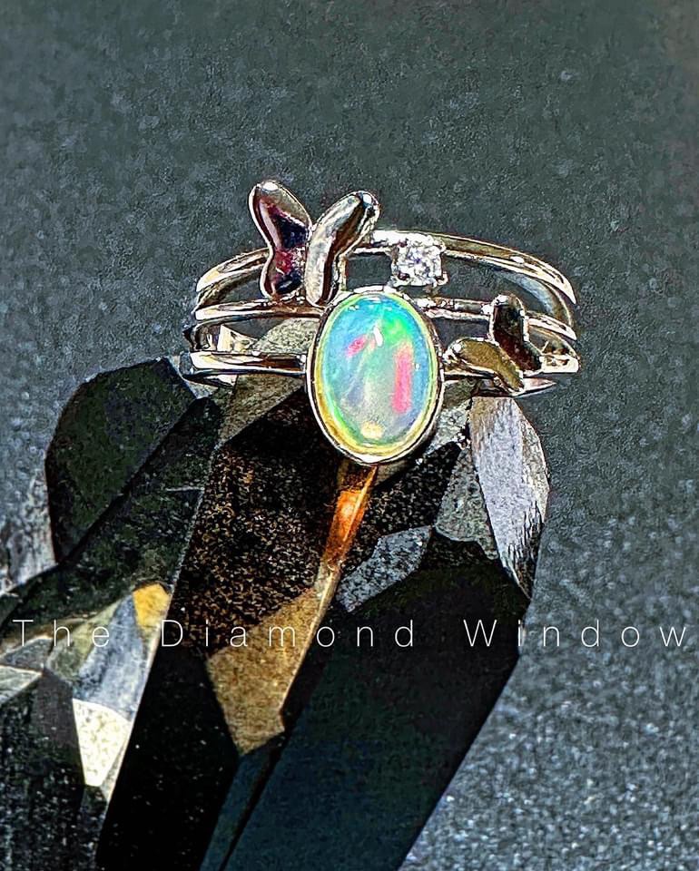 Real opal rings hotsell amazon