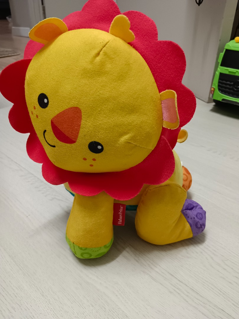 Fisher price touch n crawl lion Babies Kids Infant Playtime on