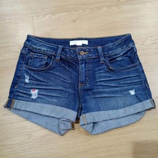 (Category: ) located in . Submitted by bw_brands_collection (Listing ID 1264139129, Image 1). Description: .