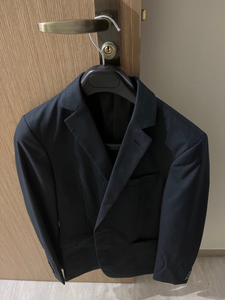 G2000 coat Men s Fashion Coats Jackets and Outerwear on Carousell