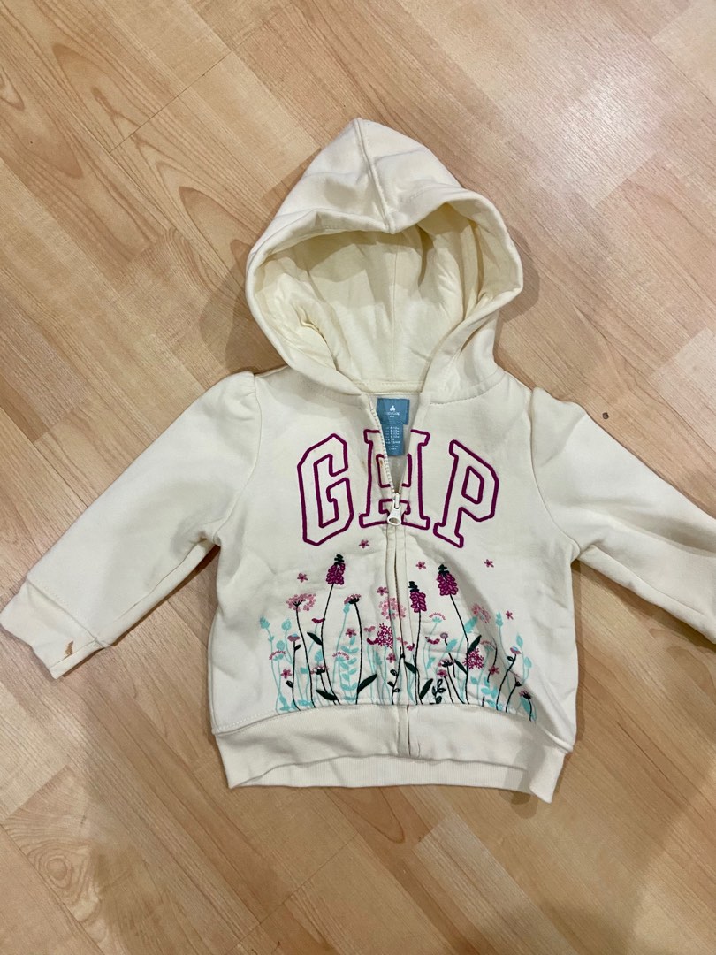 gap baby sweater Babies Kids Babies Kids Fashion on Carousell