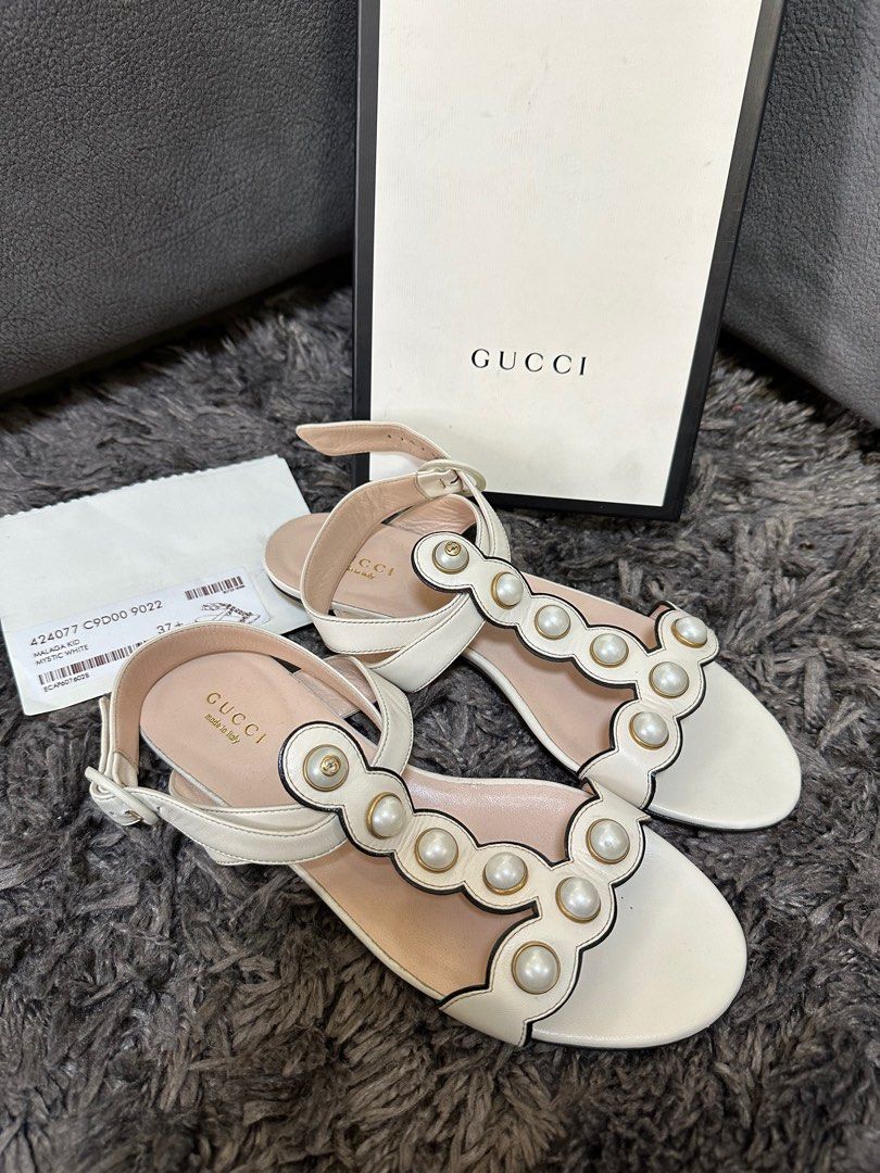 Gucci Gold Metallic Pearl Detail Sandal Heel - 37 – RETYCHE