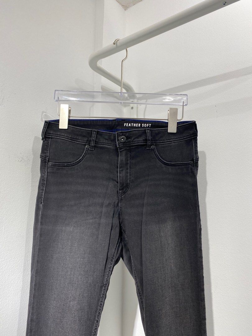 H M Feathery Soft Jeggings Women s Fashion Bottoms Jeans on Carousell