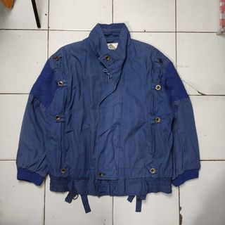 Jaket Tebal Vintage rajut