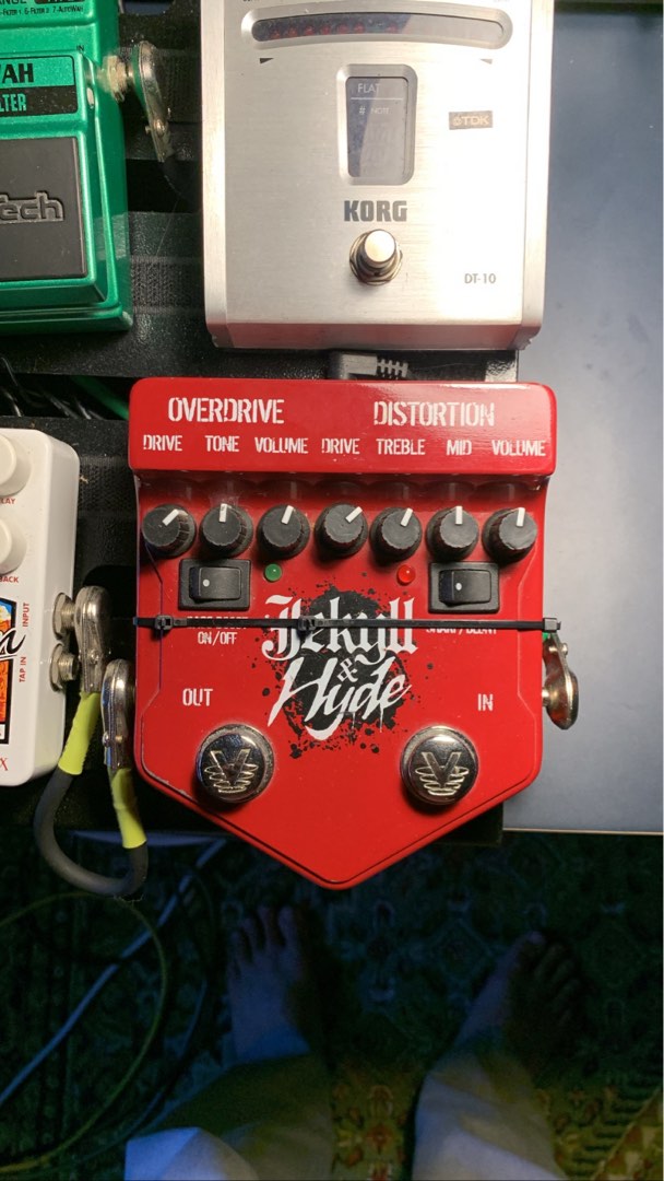 Jekyll and Hyde Overdrive/Distortion V2 Pedal, Hobbies & Toys, Music