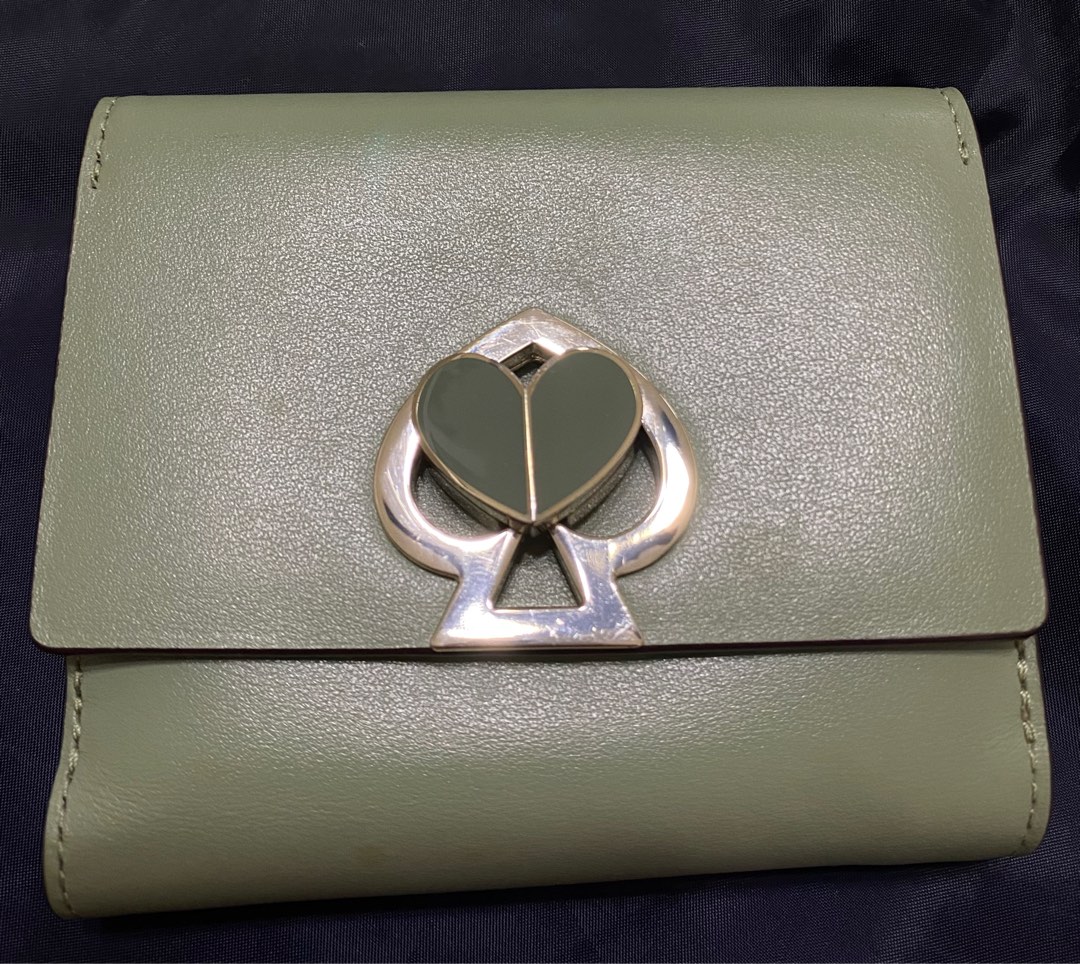 Nicola twistlock hotsell bifold flap wallet