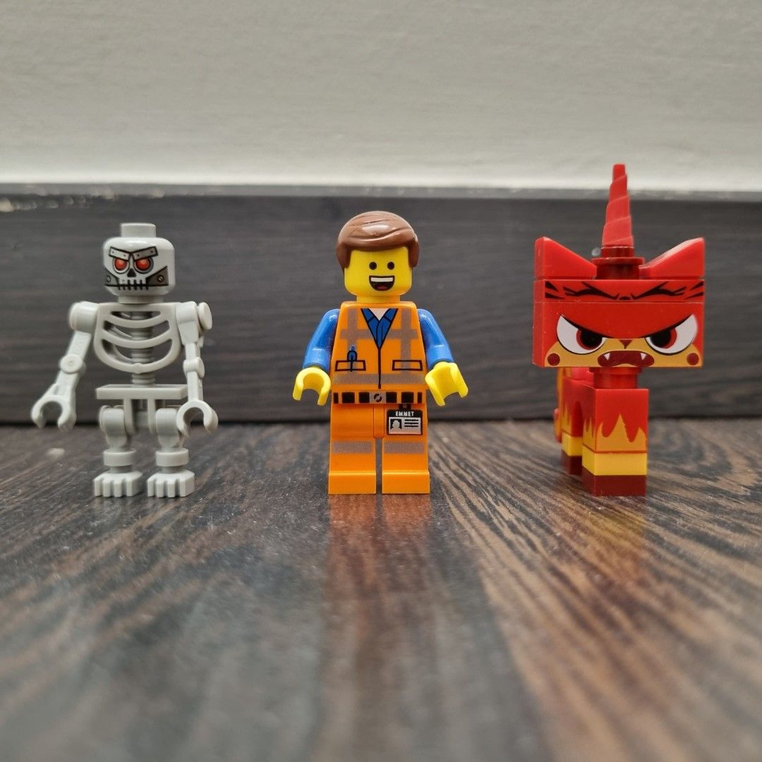 Lego 70814: Emmet's Construct-o-Mech, Hobbies & Toys, Toys & Games on ...
