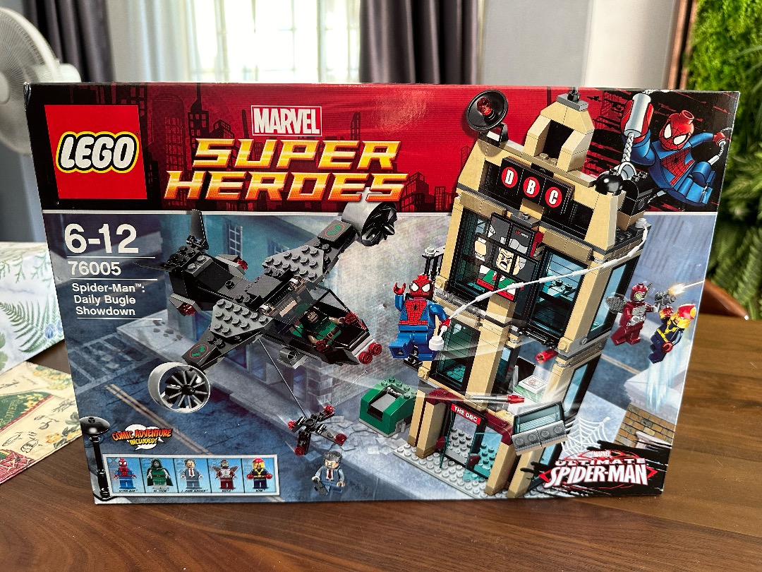 Lego 76005 hot sale