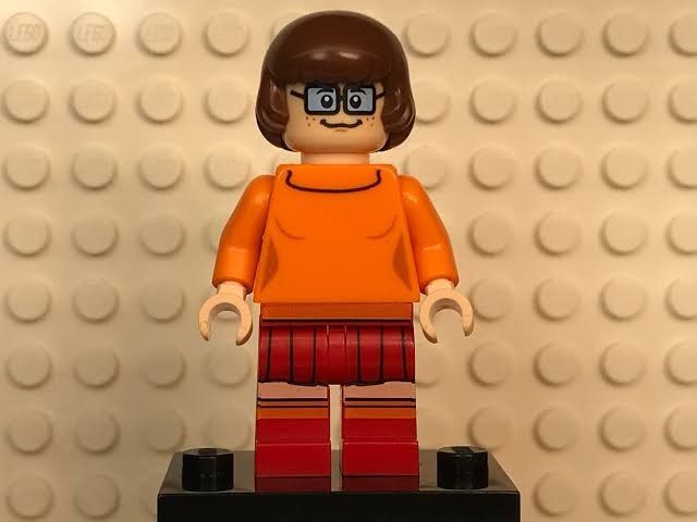 Velma minifigure sales
