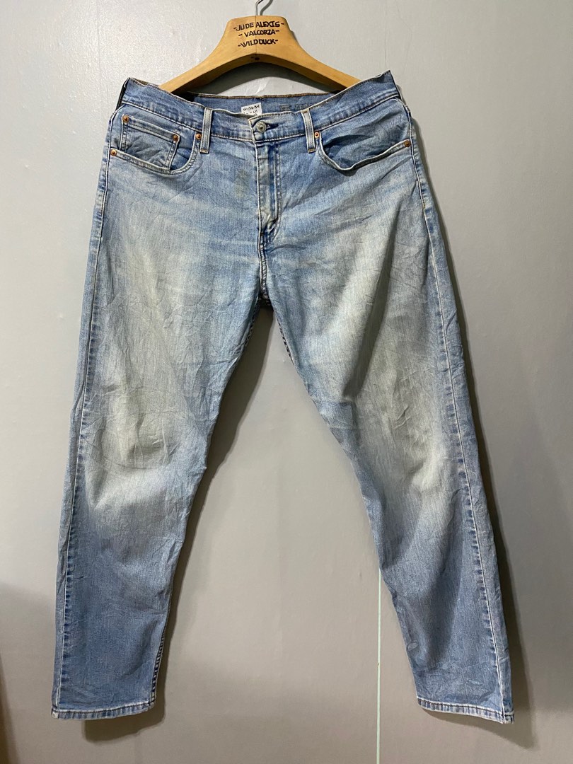 Levis 502, Men's Fashion, Bottoms, Jeans on Carousell