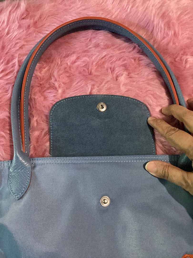 Longchamp sm north edsa top