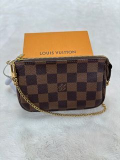 Louis Vuitton Vivienne New York Soho Felicie Pochette