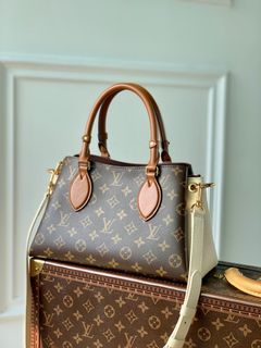 LV Mini Montaigne, Women's Fashion, Bags & Wallets, Purses & Pouches on  Carousell