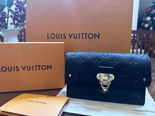 Louis Vuitton 2001 PM Vavin tote bag, Luxury, Bags & Wallets on Carousell