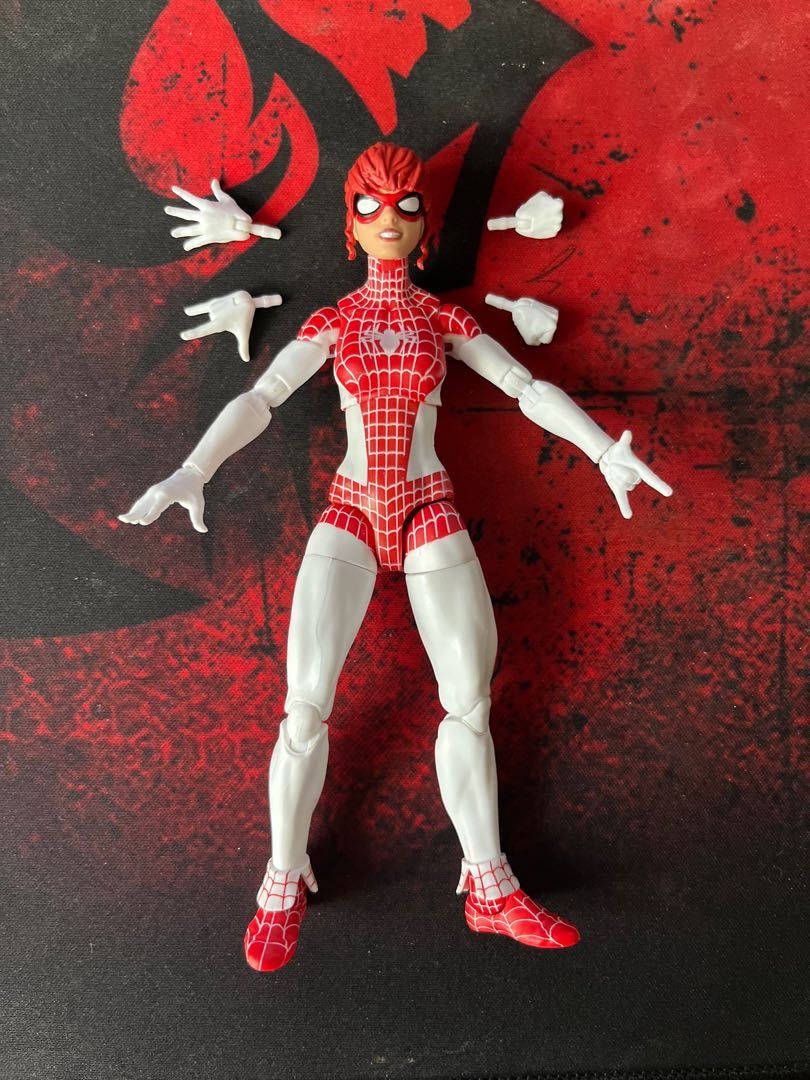 Marvel legends Spinneret (Category: Figurines & Statues) located in Quezon City. Submitted by jhonquel (Listing ID 1264191030, Image 1). Description: Spinneret. Very good joints, paint. No box and alt head. .