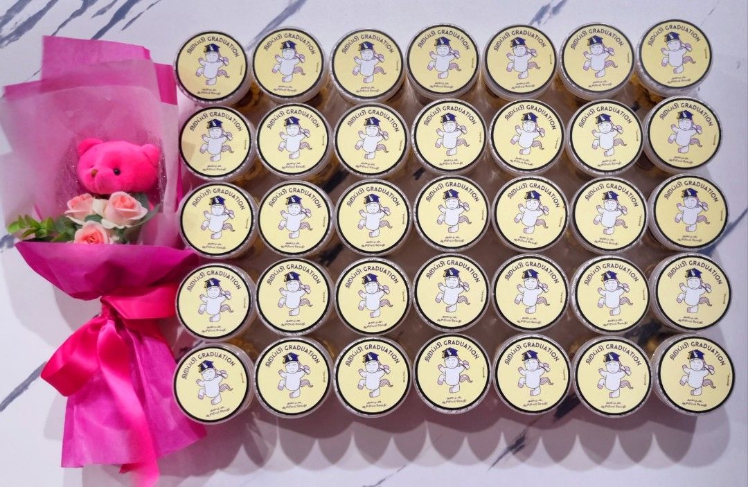 Mini Nutella Tubs (Category: Homemade Bakes) located in Singapore. Submitted by 1love__ (Listing ID 1264098708, Image 2). Description: Mini nutella tubs available for events/door gifts/wedding favours! Each tub has 6 pcs of nutella tarts Free customised labels available! DM for order/enquiry 😊.