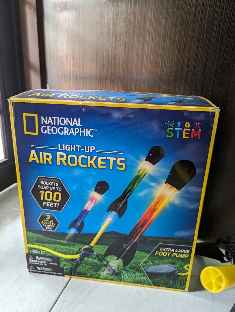 National Geographic LIGHT UP AIR ROCKETS, Hobbies & Toys, Toys & Games