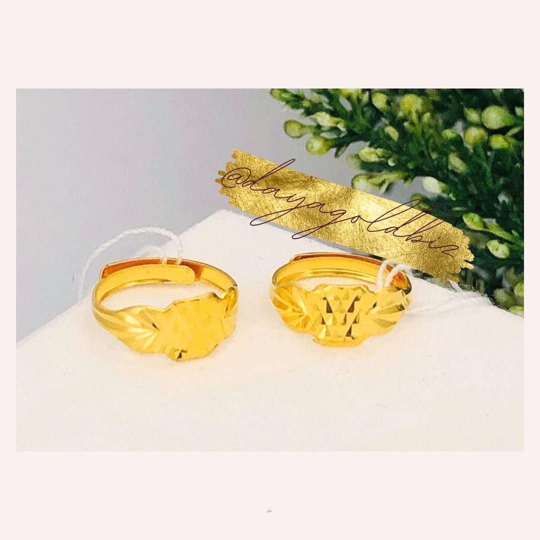 NEW 916 GOLD BABY RING