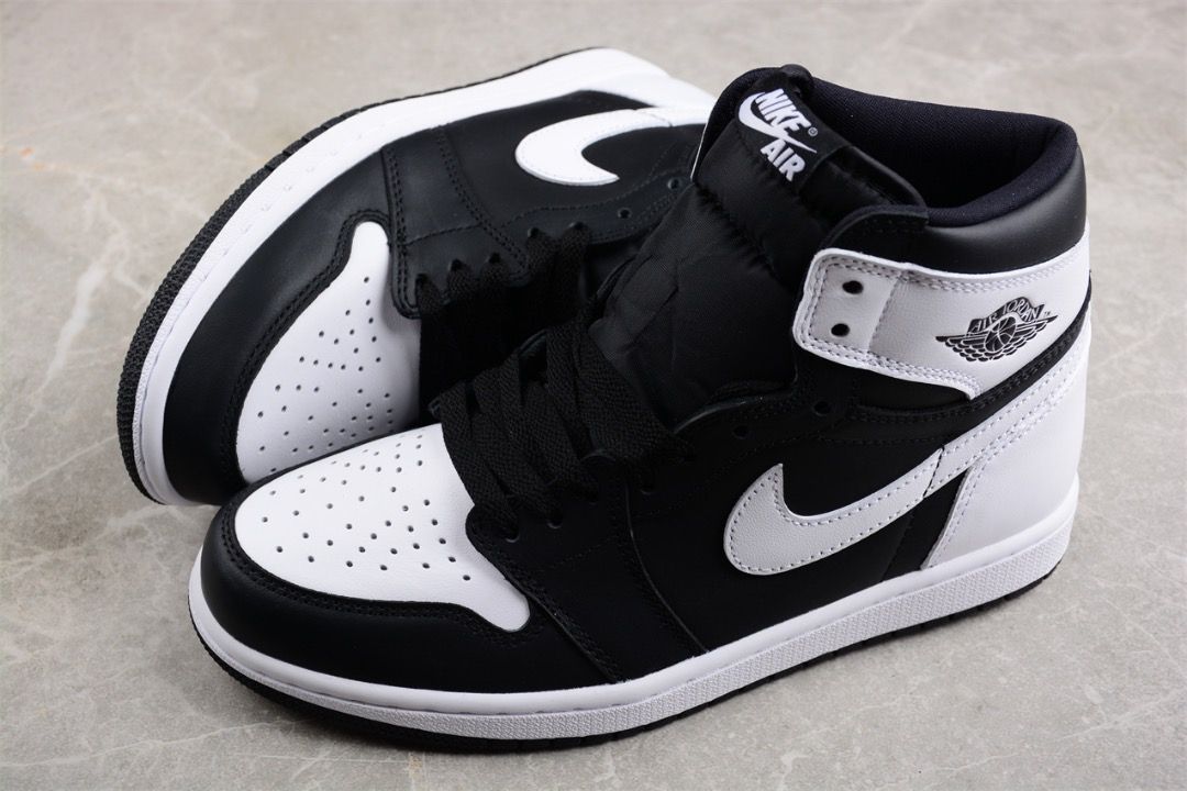 Nike air jordan black white deals