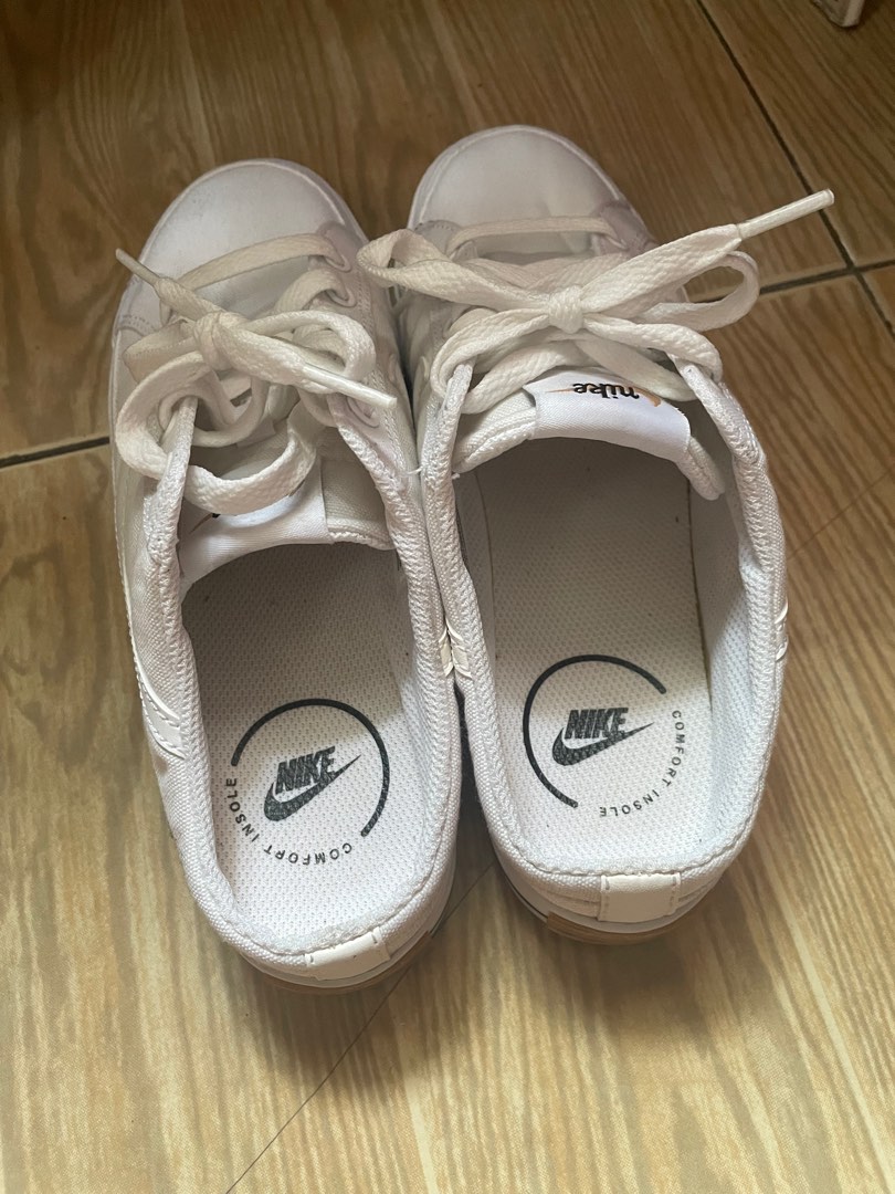 buy womens nike trainers