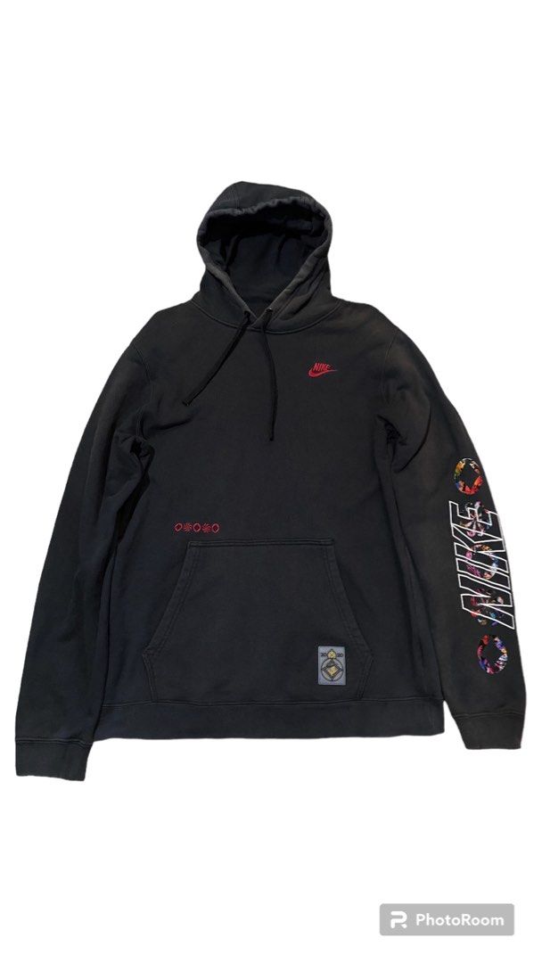 NIKE HOODIE JACKET SIZE XL ON TAG DIMES 29x21.5 9.3 or better