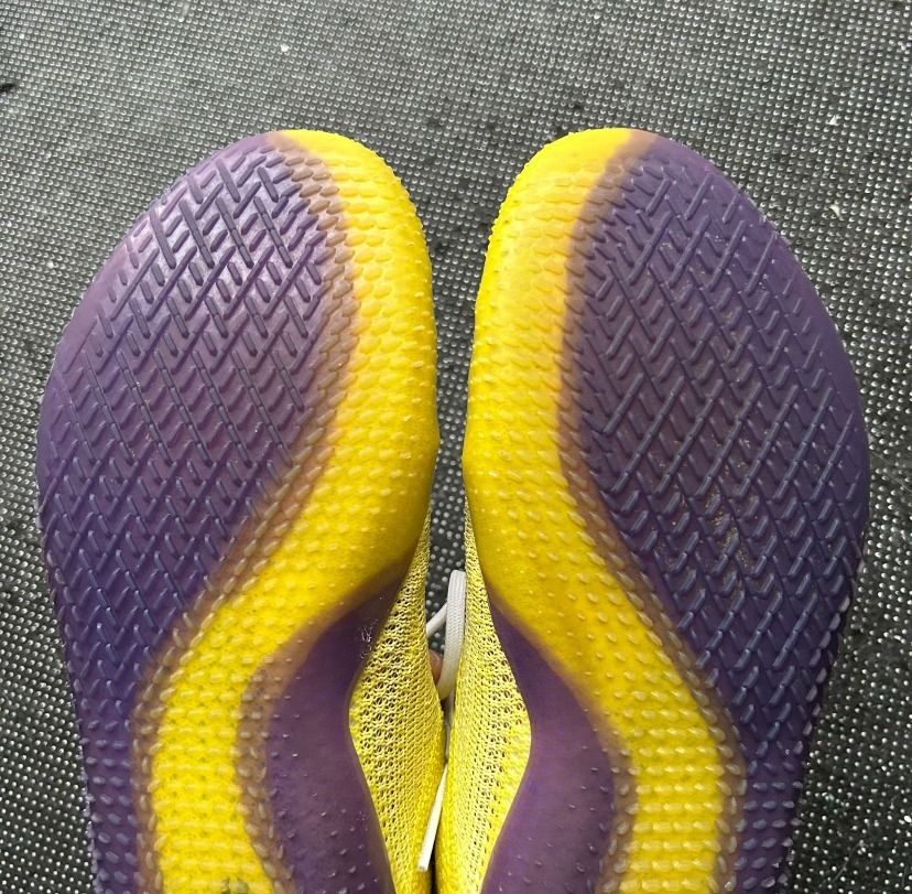 Kobe hot sale nxt 219