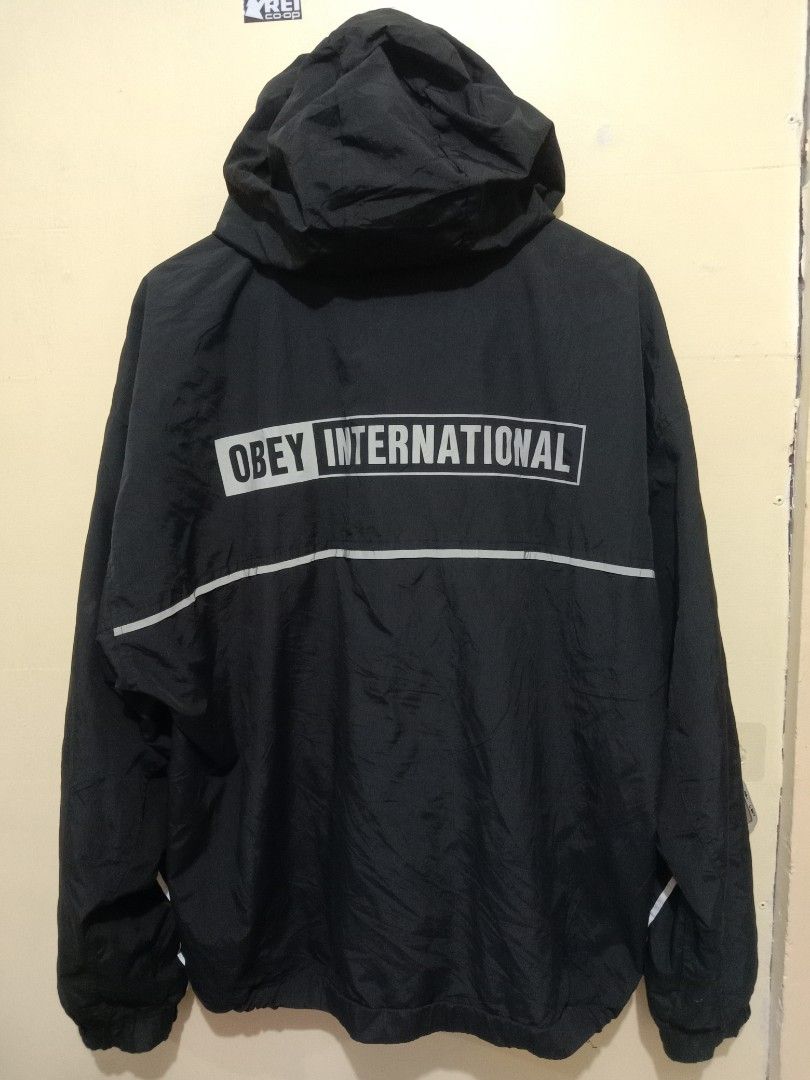 Obey outlander online