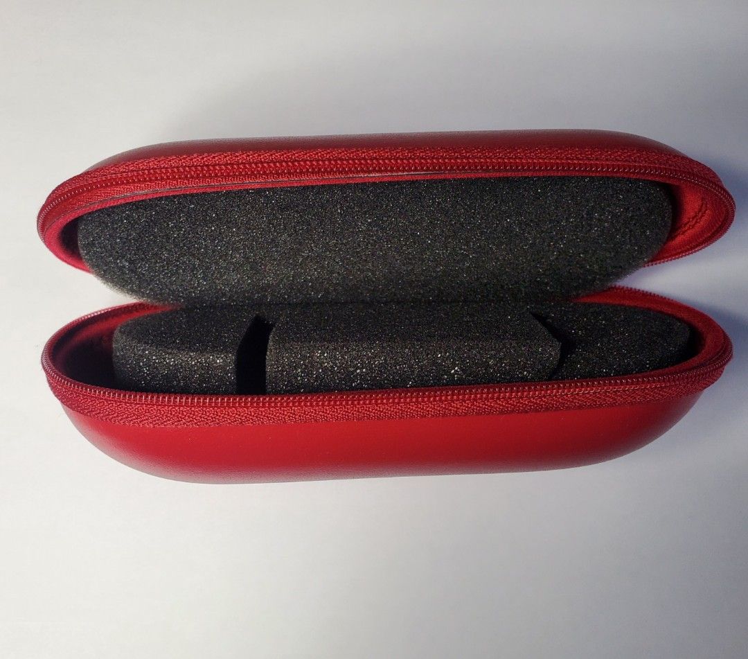 Omega travel watch case, Omega travel watch pouch, 男裝, 手錶及