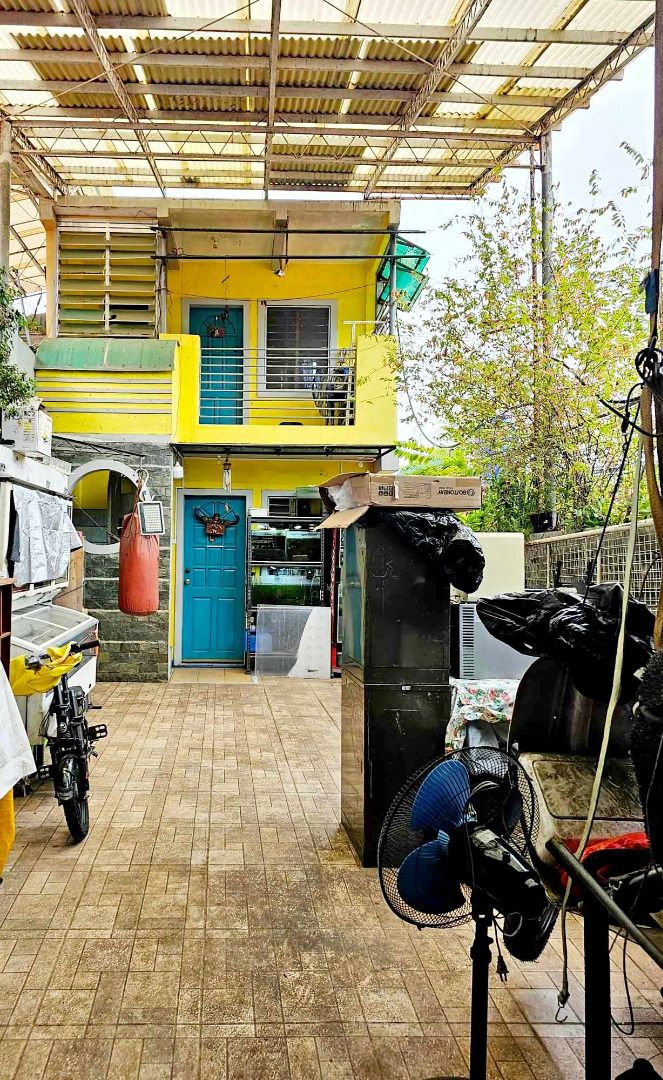 2Storey House and a Bungalow Main House, 340 sqm Lot and 250 sqm Total