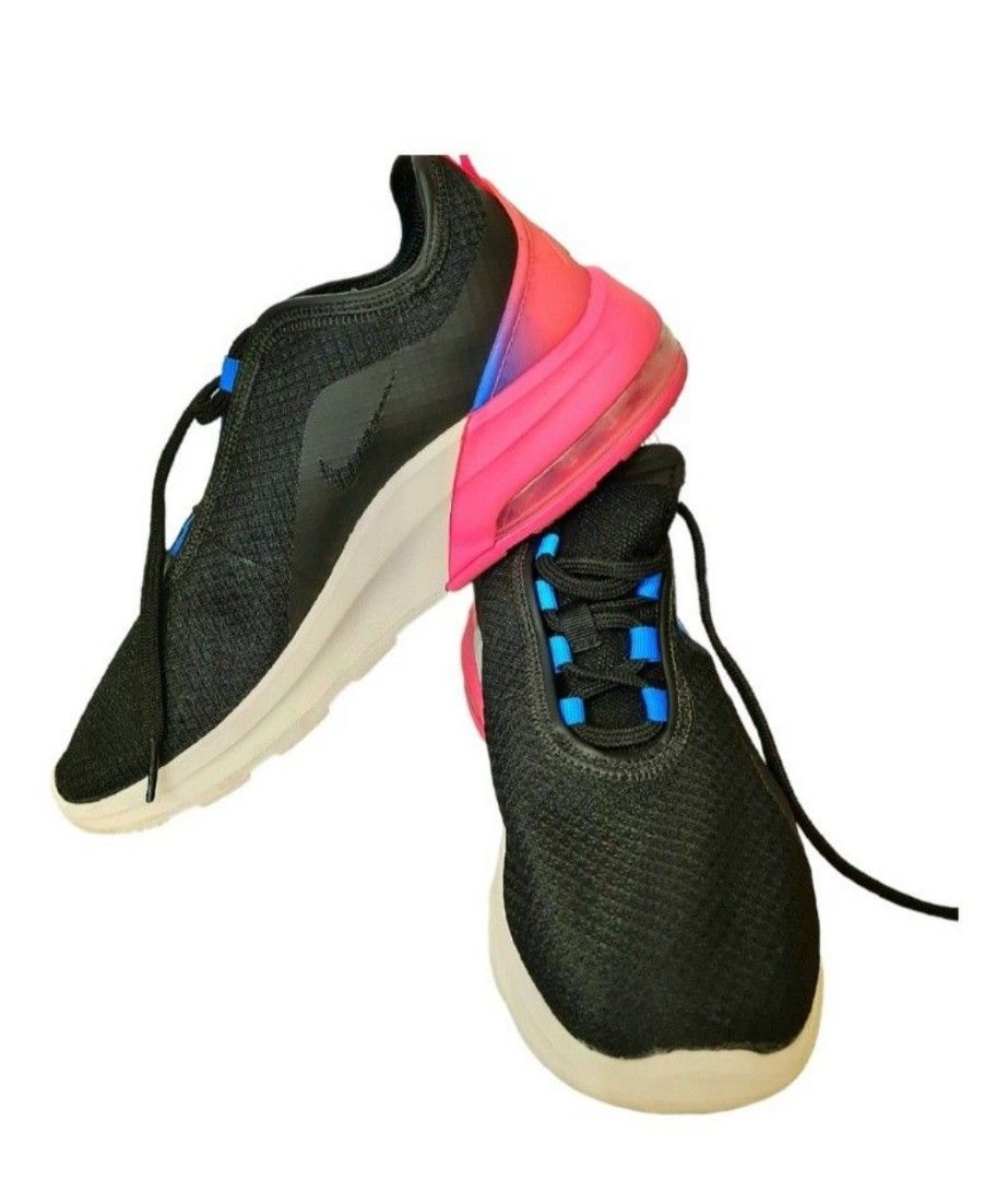 Nike women's air max motion 2 running hotsell shoes black/anthracite-racer blue