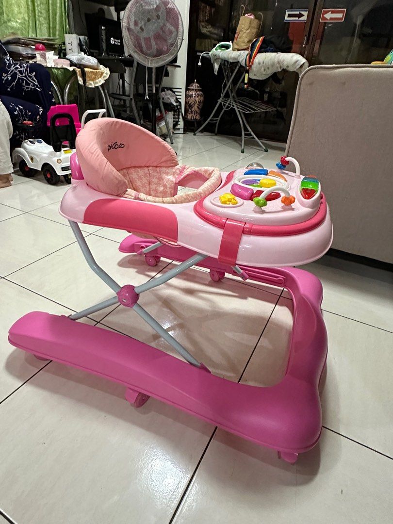Picolo Walker (Category: Infant Playtime) located in Manila. Submitted by lyndseydea (Listing ID 1264228059, Image 2). Description: .