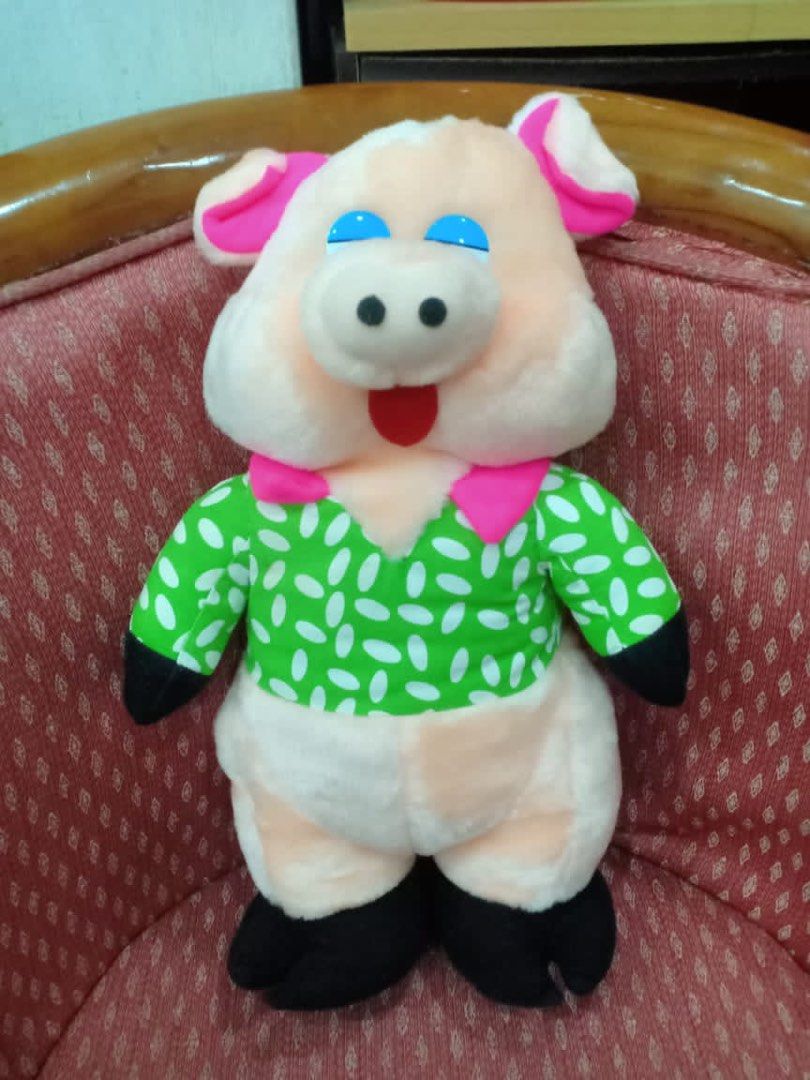 Santander pig toy clearance