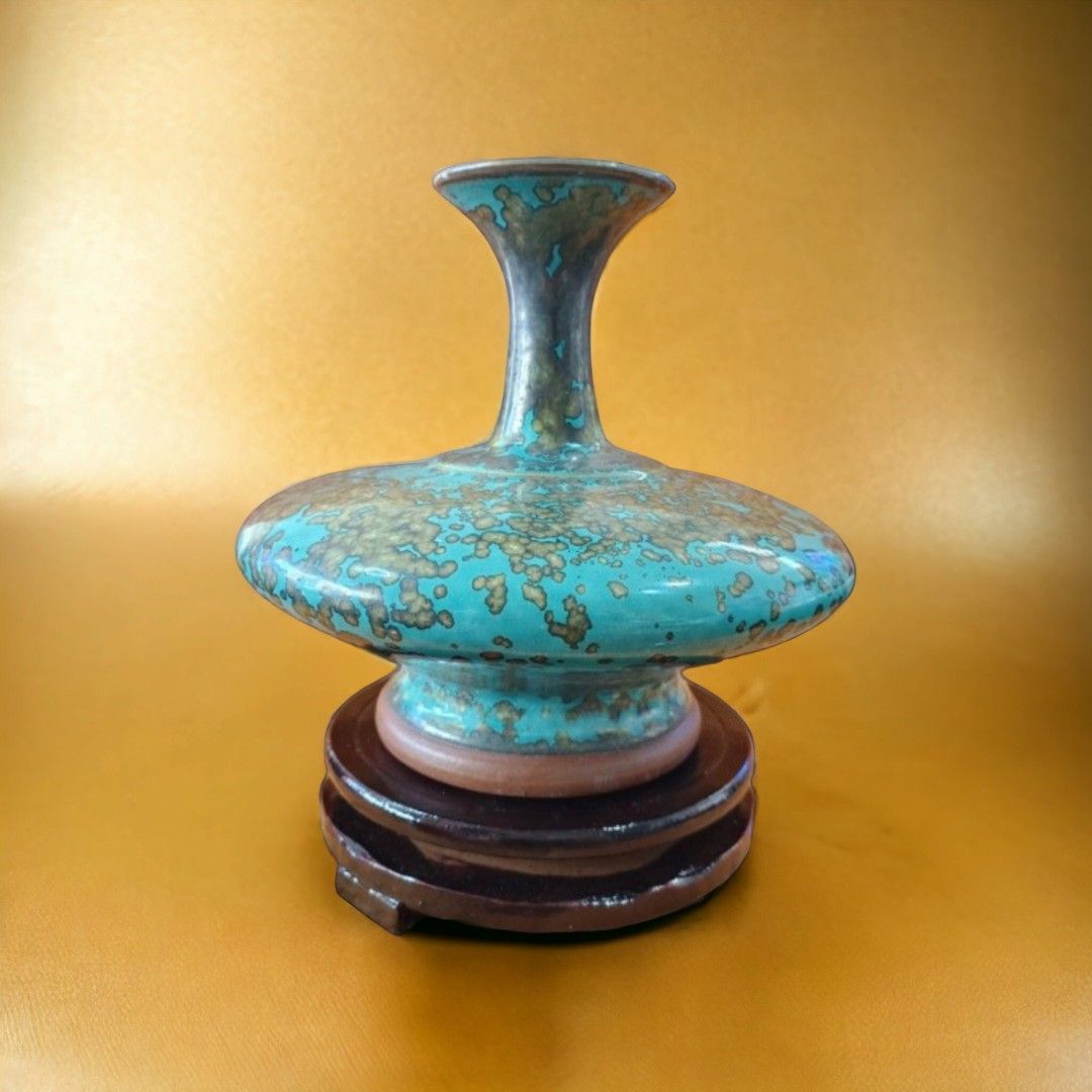 Porcelain vase of Jun ware of Song Dynasty, Hobbies & Toys 