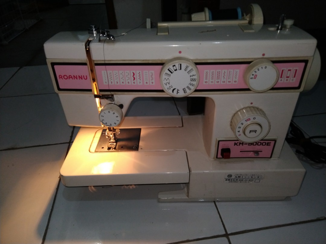 Roannu KM9000E 15 Stitch Heavy Duty Sewing Machine From Japan vs