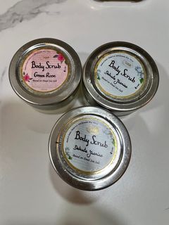 （分類：）位於 。 由 nnnataliec 提交（商品編號 1264216476，圖片 1）。簡介： 。