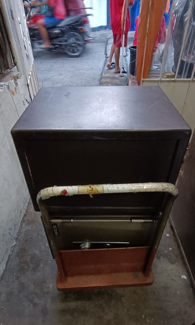 Safety Vault with Key and Number Combination, Fire Rated Brand Eagle